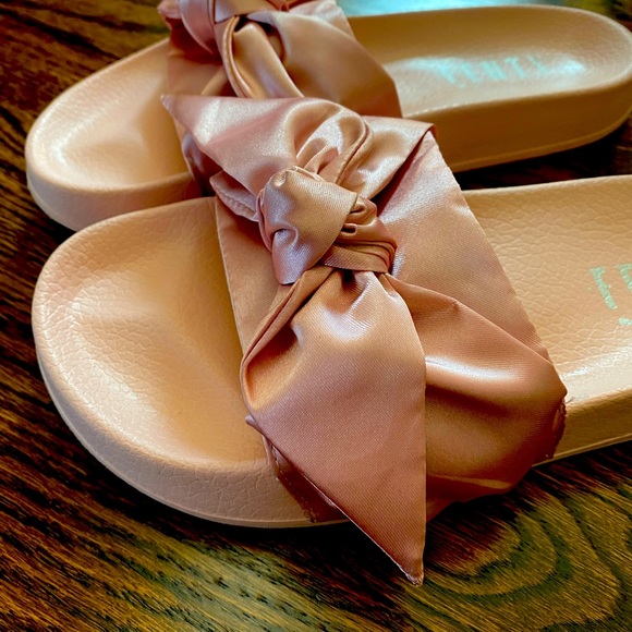 puma fenty rose gold